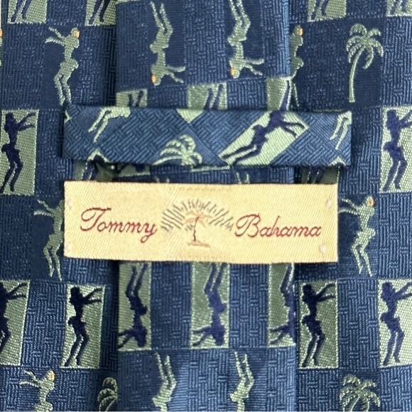 Tommy Bahama Silk Blue Hula Girl 4” Tie - Picture 4 of 6